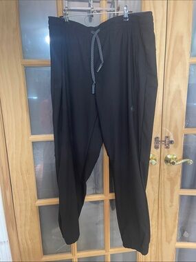 164. Quiksilver Black Men's Drawstring Joggers with Reflective Cord